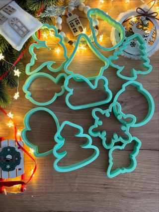 Dneska jsme fotili novou vánoční kolekci @sem_tam_pernik 🥹 Je dostupná na e-shopu 🥳 Tak šup šup omrknout!🤩...